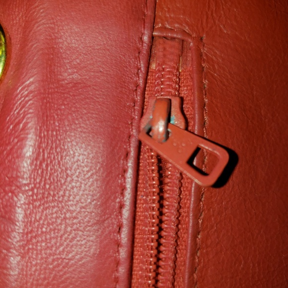 Sold in Consignment!! Chanel Vintage Red - Picture 3 of 8